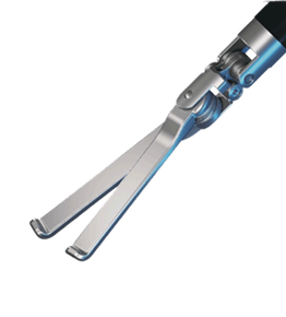Short atrial retractor